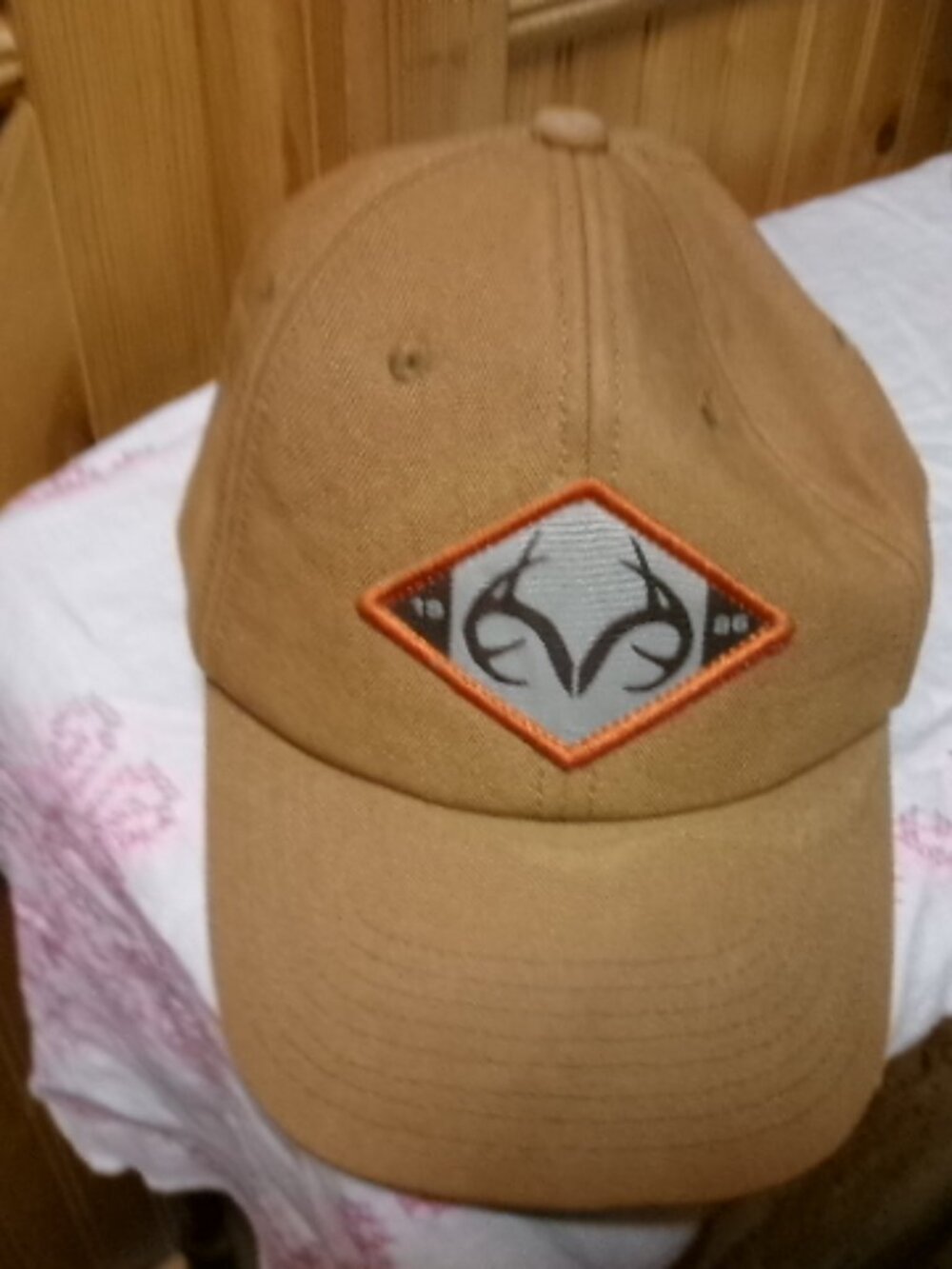 Vtg 1983 Real tree canvas baseball cap adjustable button top antler patch front